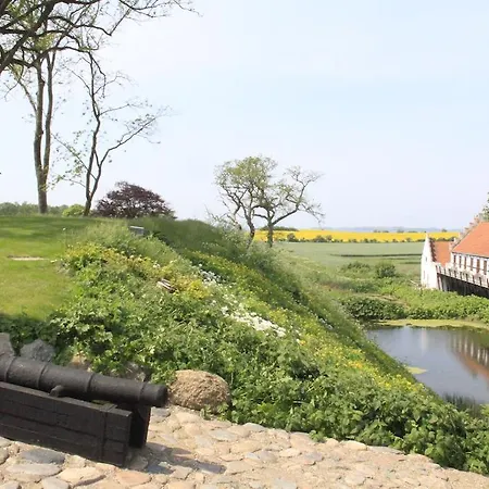 Vejrhoj Holiday House *